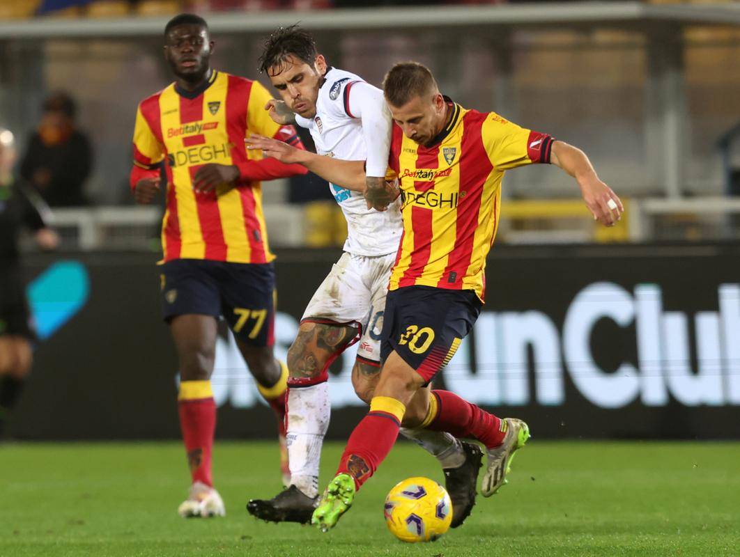 MILANSPORT入口-山东男篮清晨完成体检阿森纳队长鼓劲备战足总杯，赛前拉齐奥备战西甲瞬间刷屏的简单介绍