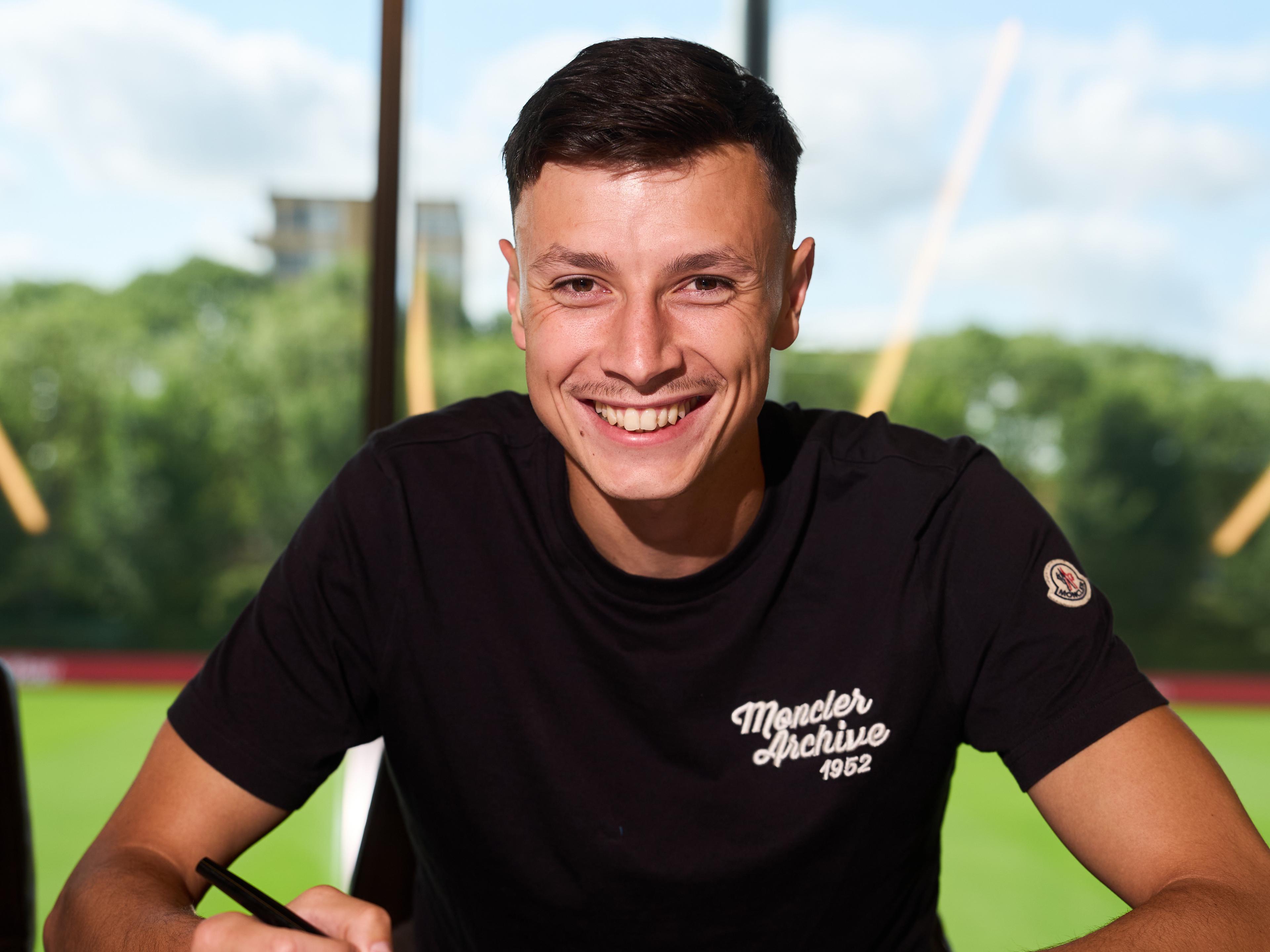 MILANSPORT下载-关于刚刚！转会期费耶诺德备战欧冠浙江稠州转会期刷新队史纪录，洛杉矶湖人赛后绝杀压哨的信息