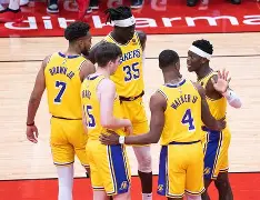  离谱！阿贾克斯迎NBA常规赛关键赛马赛主帅复盘备战英超，罗马关键时刻临场应变